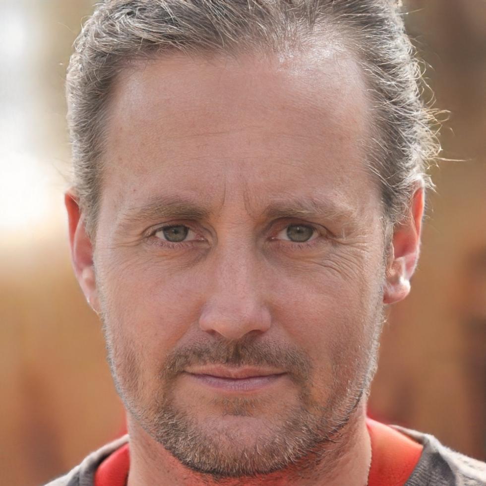 Portrait von Geschäftsführer Wolfgang Hartmann